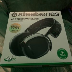 BRAND NEW SteelSeries Arctis X9 Wireless Headphones New Worth 269$-289$CDN
